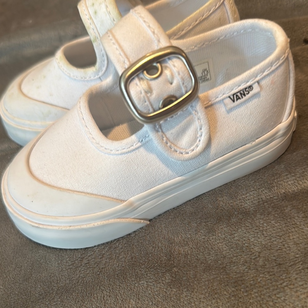 Vans White Sneakers Classic Style